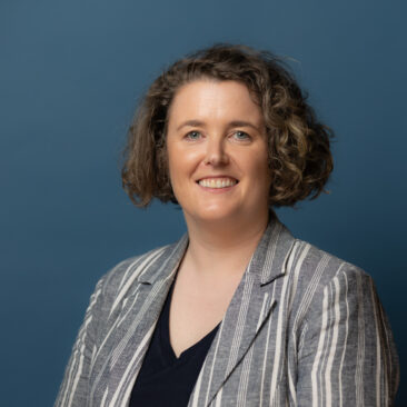 Sally Gaynor headshot